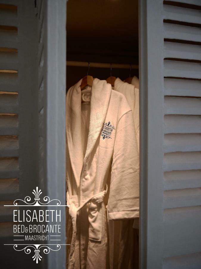 Guesthouse Elisabeth Maastricht Bagian luar foto